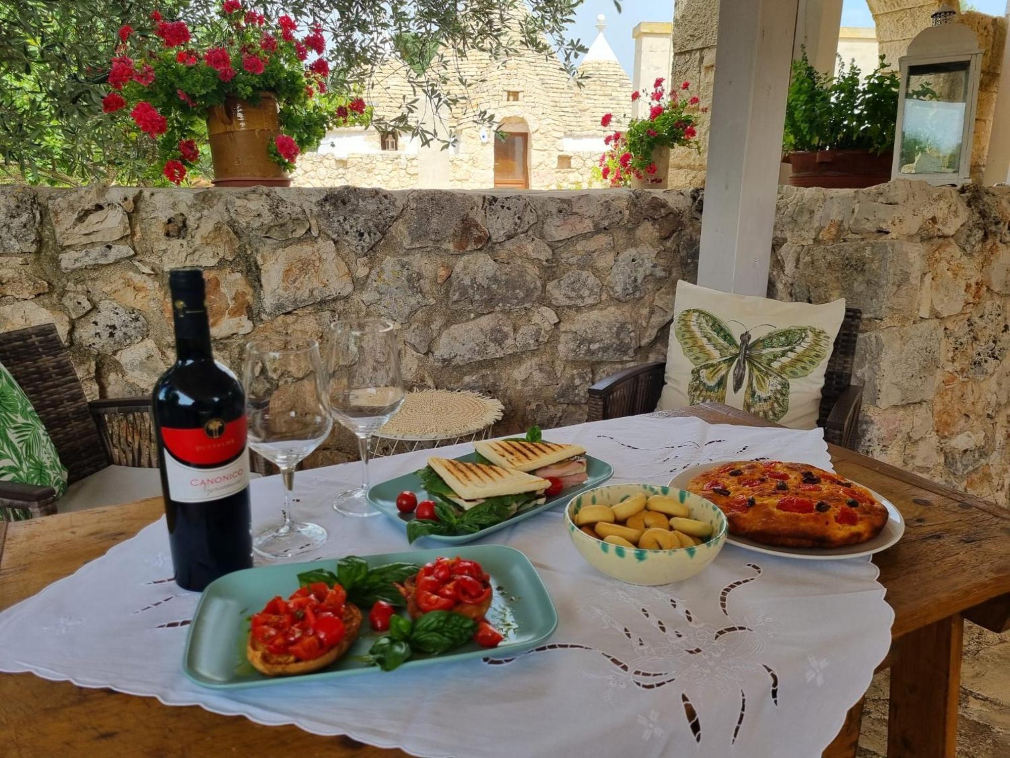 I Trulli Di Spinaruta Bed & Breakfast Grottaglie Exterior foto