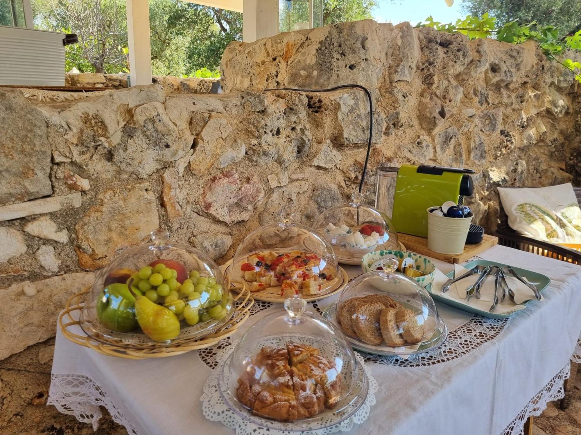I Trulli Di Spinaruta Bed & Breakfast Grottaglie Exterior foto